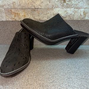 Donald J Pliner Western Alligator/Crocodile Mules w/brown Leather Heel Size 10
